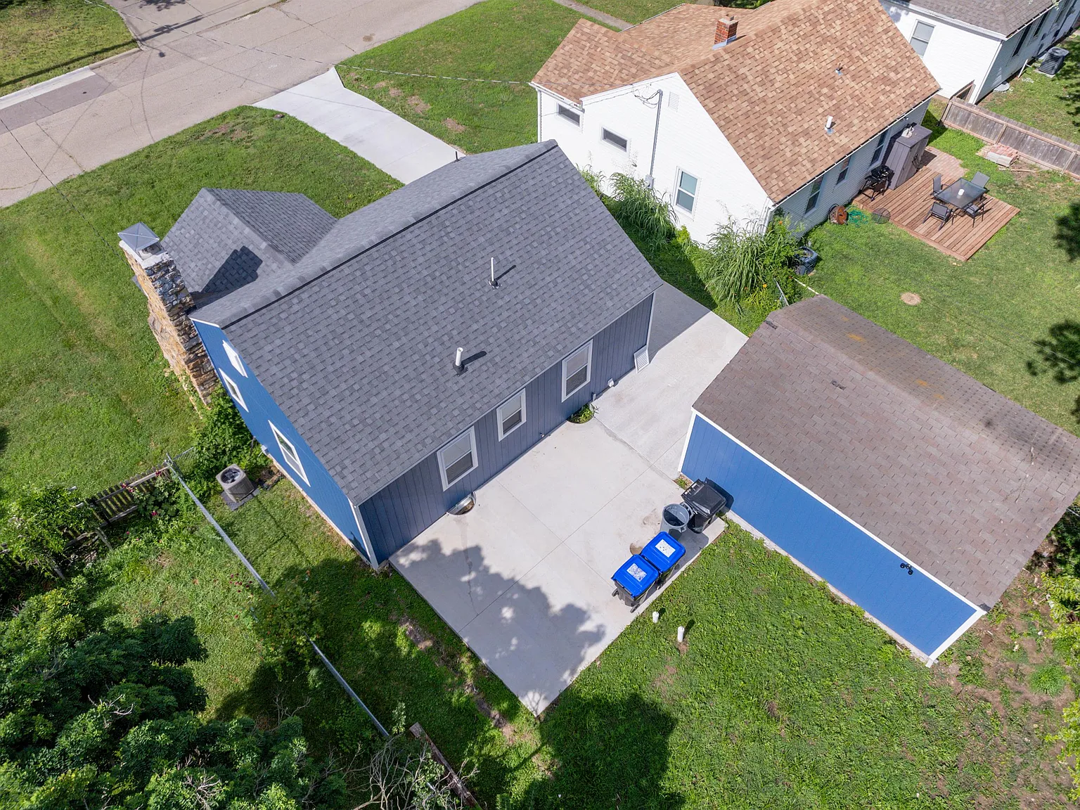 3313 SW Front St - Single Family Home — Photo 4