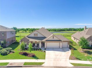 16916 John Michael Dr, Manor, TX 78653