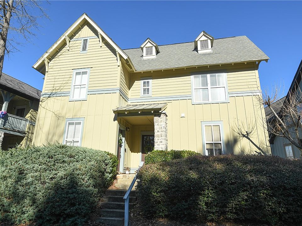 1st image of 650 Dekalb St Unit 1126