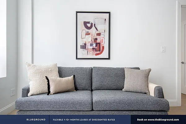 Rented by The Blueground | media 16