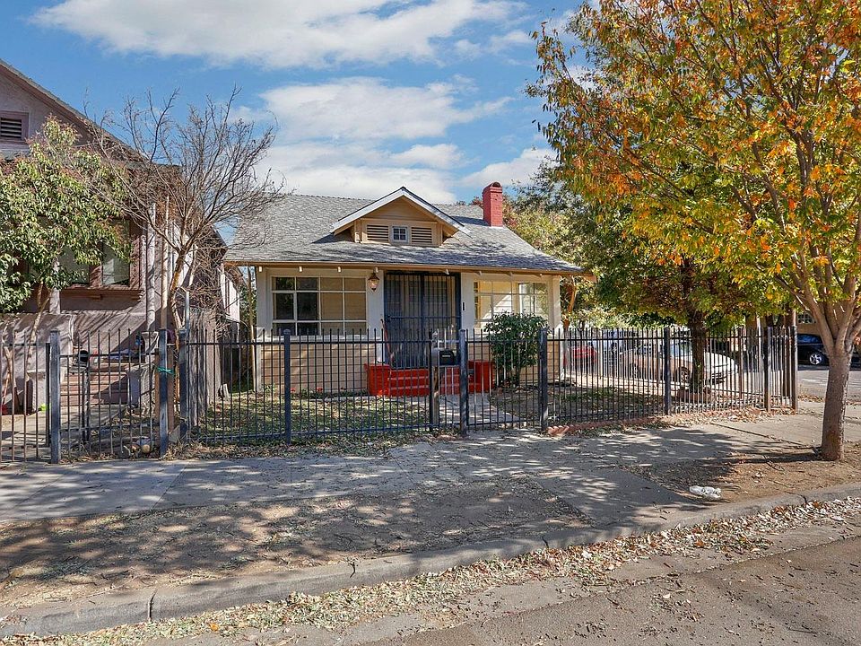 1st image of 1044 S San Joaquin St