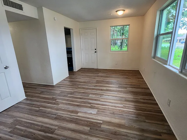 444 S Caroline St — Photo 14