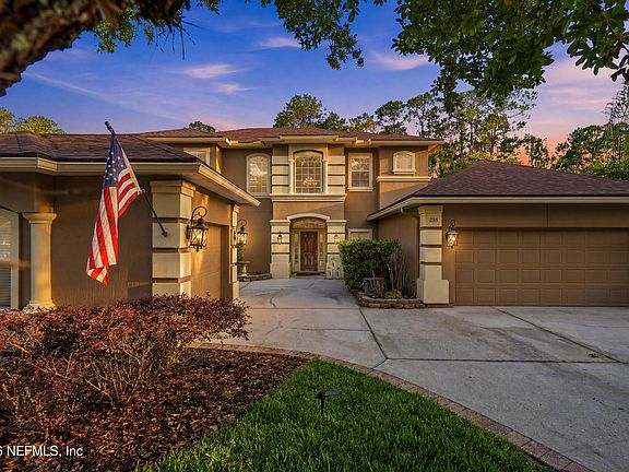 2nd image of 255 WORTHINGTON Parkway