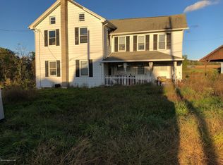 732 E County Rd, Wapwallopen, PA 18660