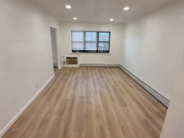 30-25 79th St #2, East Elmhurst, NY 11370
