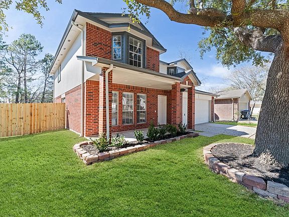 2nd image of 28827 Sedgefield St