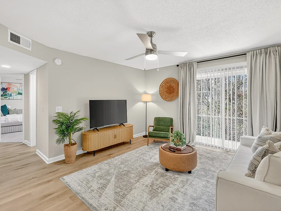 Saddlebrook Apartments