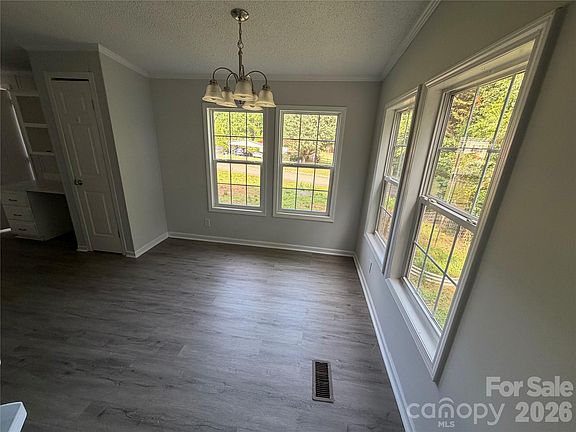 4th image of 4222 Brookwood Pl
