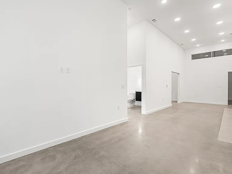 The Westbrook Apartments at Brewers Row — Photo 170