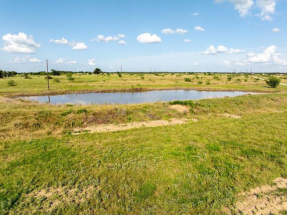 3rd image of 12 County Road 473