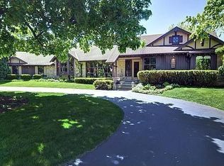 19405 Benington Dr, Brookfield, WI 53045