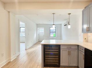 1422 N 8th St, Philadelphia, PA 19122