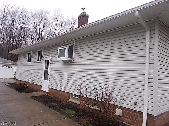 3rd image of 5498 Whitehaven Ave