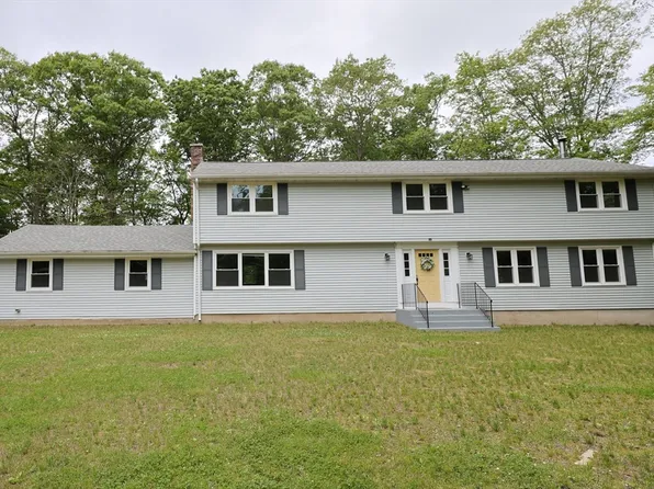 269 Fairview Ave, Rehoboth, MA 02769