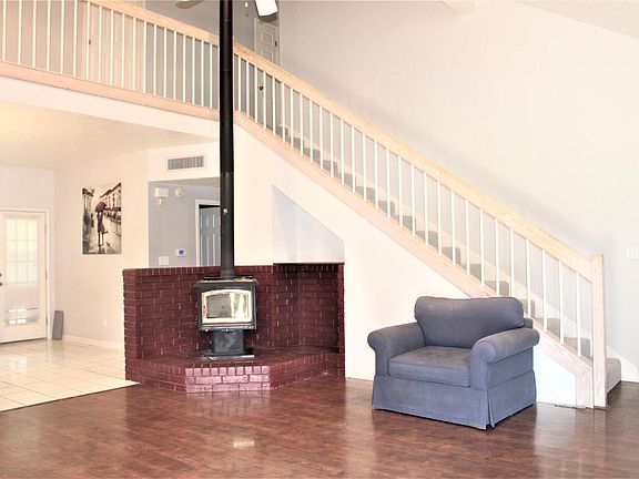 5th image of 175 El Pinto Dr