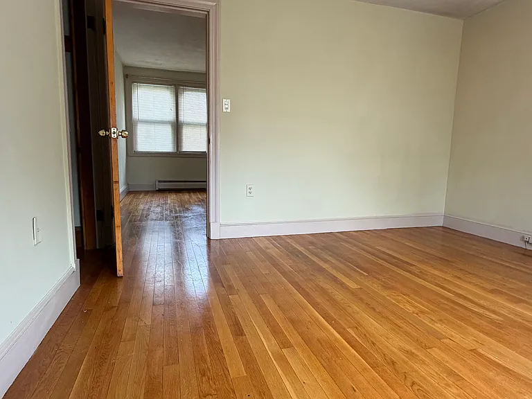12 Curtis St #1 — Photo 6
