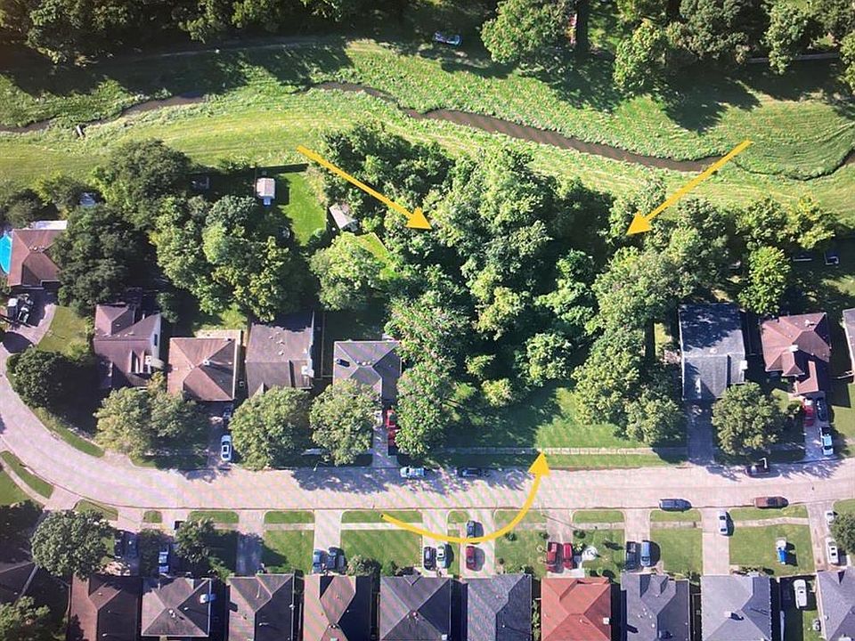 1st image of 540 Rivergrove Dr
