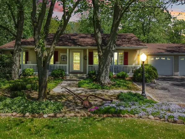 10821 N 900 W, Demotte, IN 46310