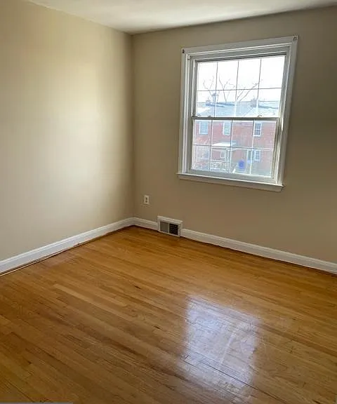 1605 Glen Keith Blvd — Photo 12