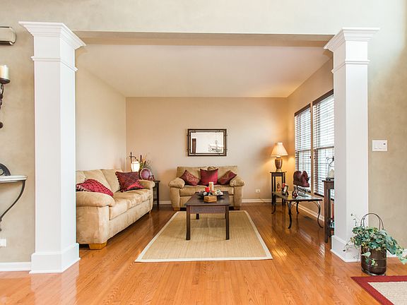 5th image of 3542 Chancery Ln