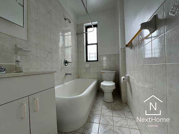 4th image of 505 62nd St APT D11
