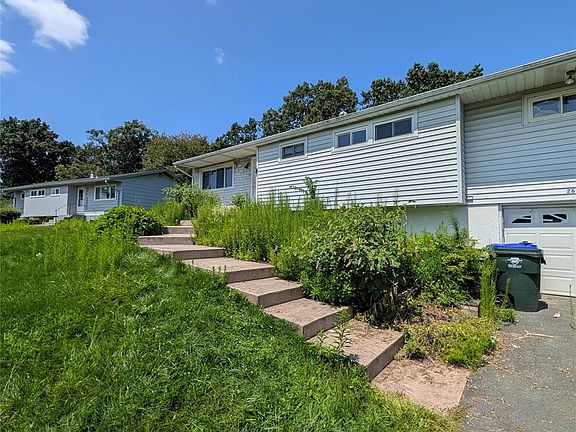 2nd image of 26 Stony Run Rd