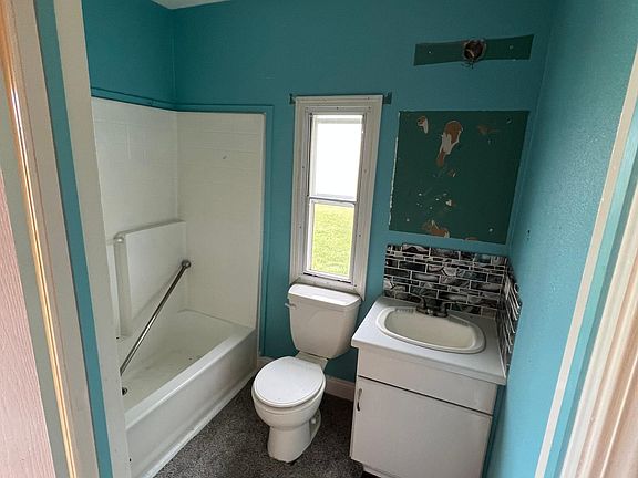 3rd image of 1869 Stephanie Ct