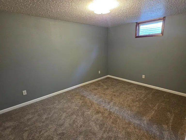 Unit Photo
