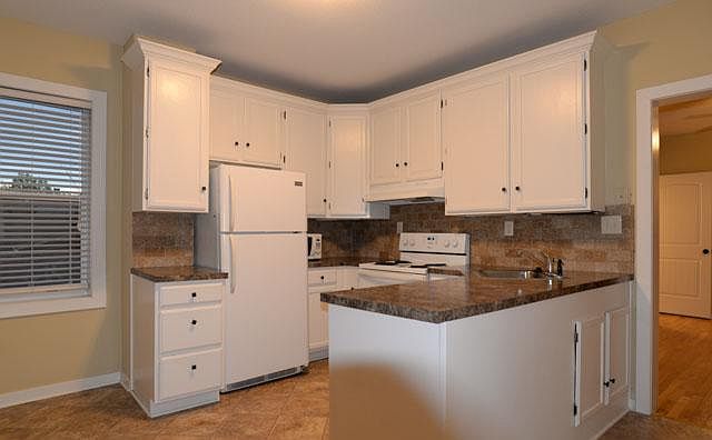 1st image of 1124 Pacific St #B