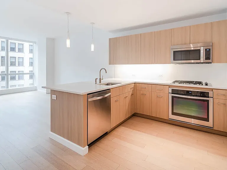 50 E 28th St #2D — Photo 9