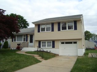 3 Kim Valley Rd, Hamilton, NJ 08620