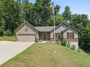 101 Lawrence Dr, Byrnes Mill, MO 63051