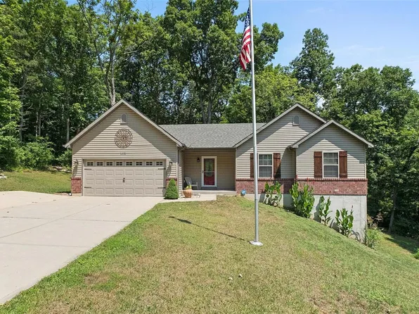 101 Lawrence Dr, Byrnes Mill, MO 63051