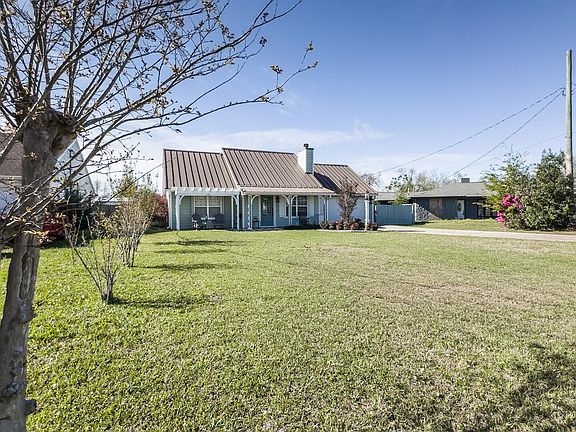 4th image of 941 Agnes Scott Cir