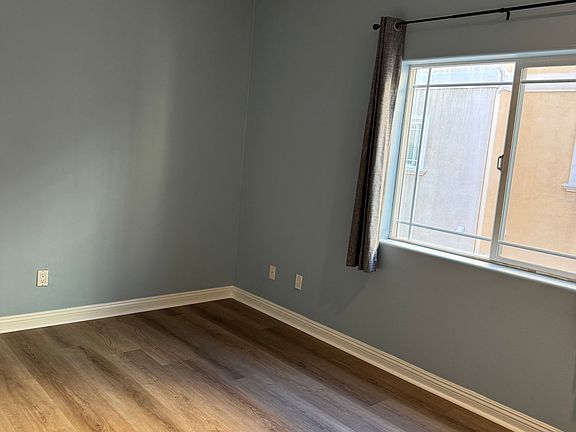 4th image of 8256 Saigon Pl