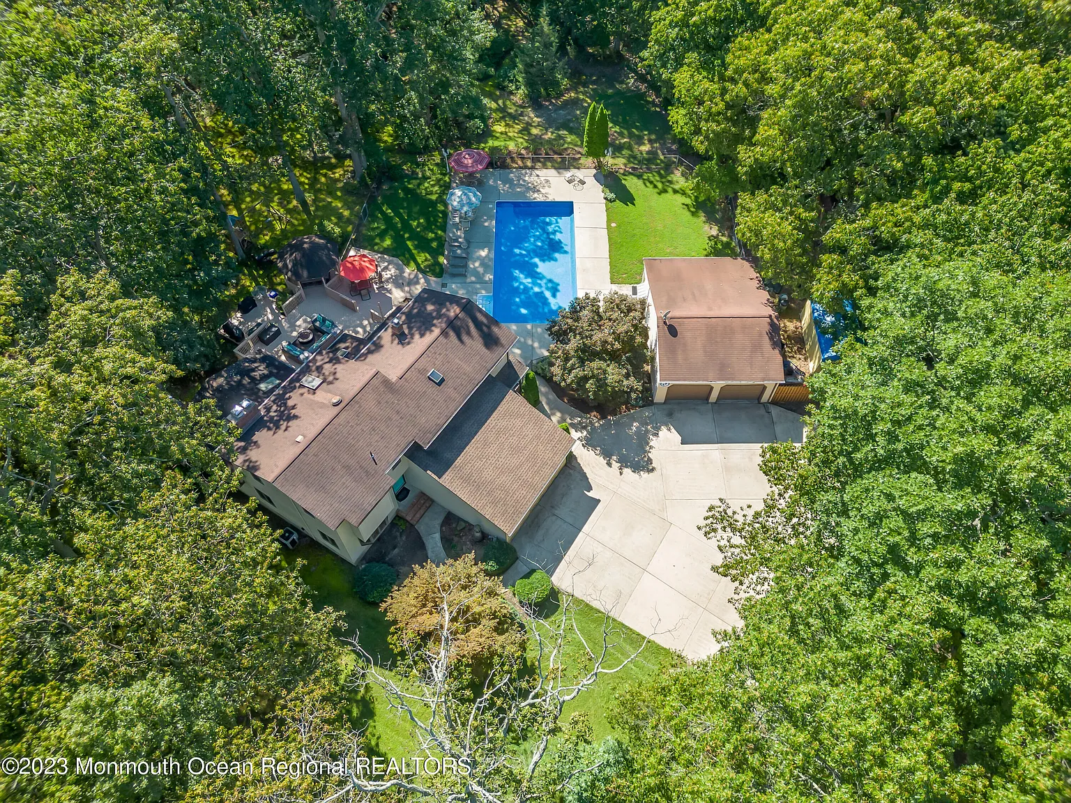 96 S New Prospect Road photo 1