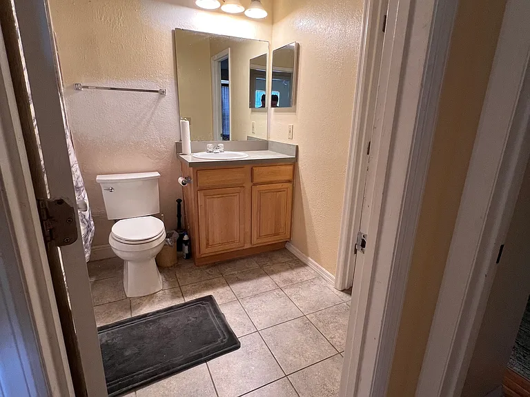 6022 Westgate Dr #201 — Photo 16