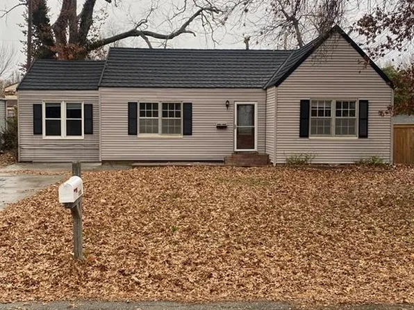 3103 Faye Ave, Parsons, KS 67357