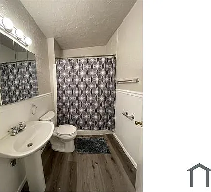 16428 Braddock Ave #2 — Photo 3