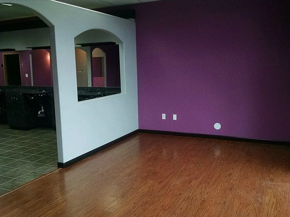 3rd image of 702 S Hill Park Dr Ste 104