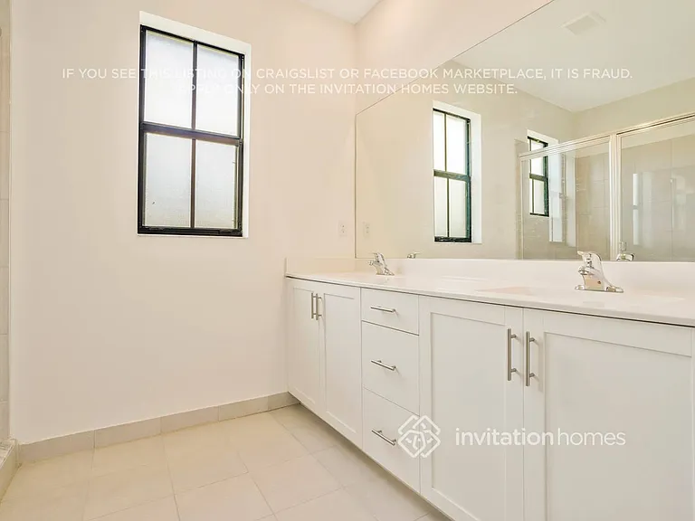 1636 SW 29th St — Photo 19