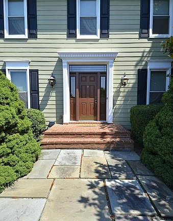 3rd image of 14917 Braemar Crescent Way