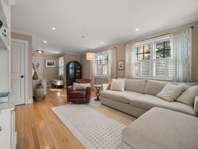 3 Mill St APT C, Dorchester, MA, 02122