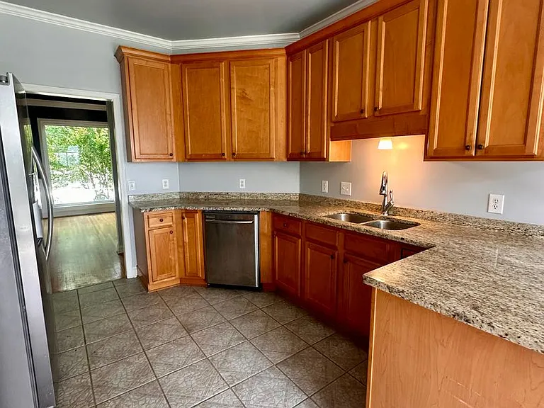 219 Grande View Pkwy — Photo 9