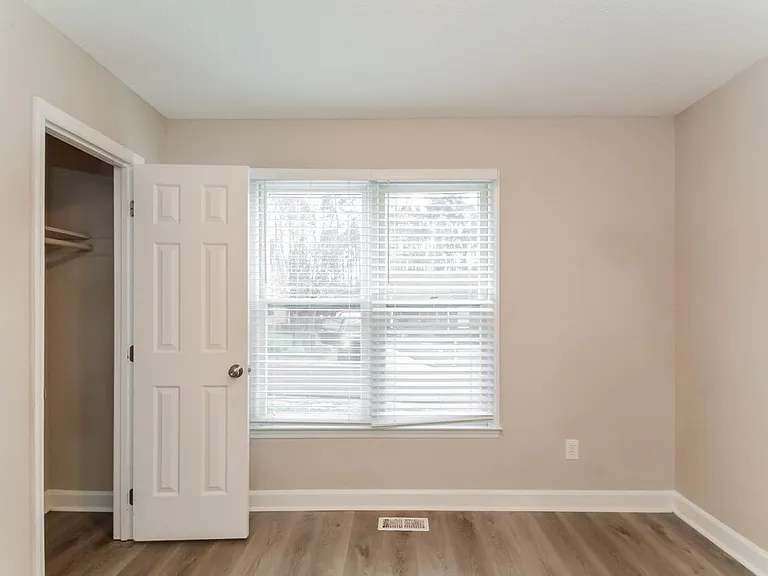 3505 Iron Sight Ct — Photo 11
