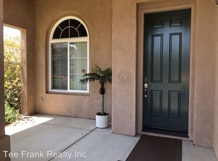 3075 Caper Bush Ct, Hemet, CA 92545