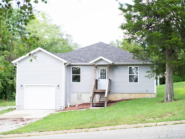 616 E Jordan Street, Mansfield, MO 65704