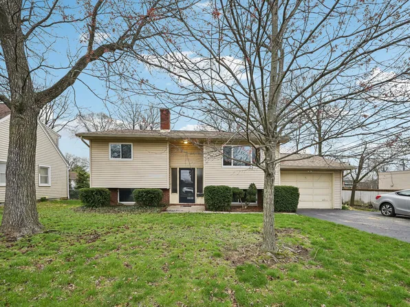 2464 Wellesley Dr, Columbus, OH 43221