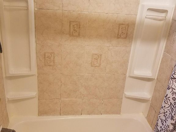 3rd image of 311 Norman St