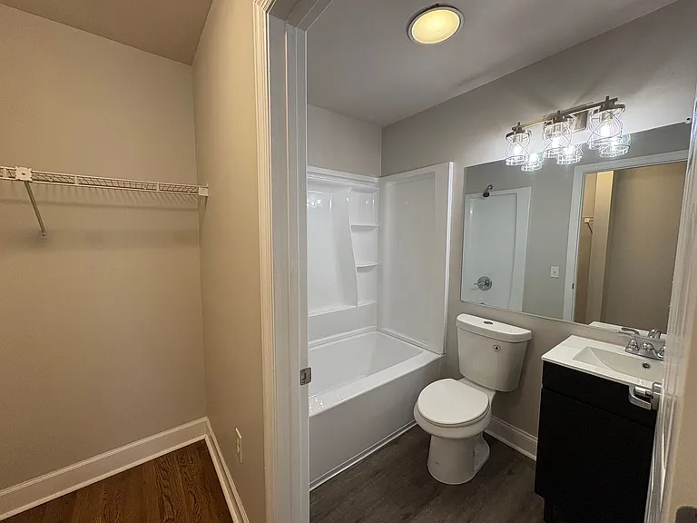 Lofts at Poplar Pointe — Photo 30